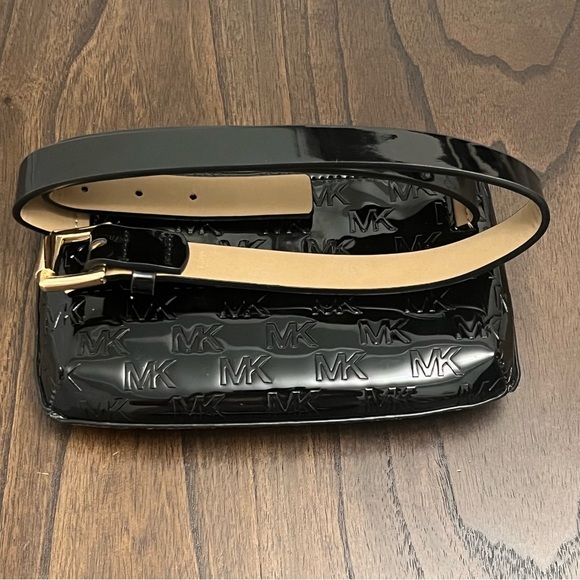 Michael Kors Adjustable Belt Bag Logo Debossed Black - Picture 3 of 9